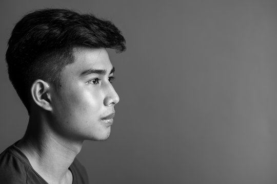 Yuni A.